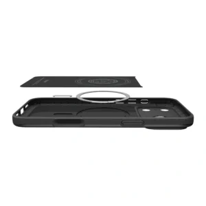 SPIGEN tok THIN FIT MAG kompatibilis a MagSafe készülékkel az IPHONE 17 Pro Max számára fekete színű
